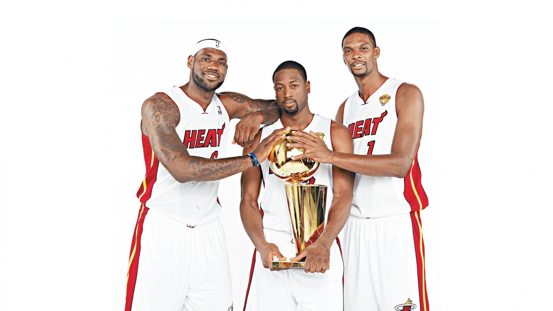 开云电竞app-NBA首次发布官方表情包系列，球员Q版形象受热捧，nba表情包 经典